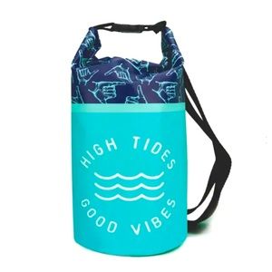Brand new* waterproof dry bag for beach/pool. BAG ONLY*